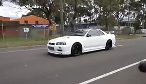 Mercy eating out Dva