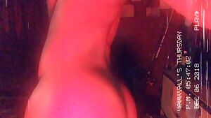 I really love red lighting