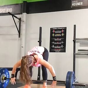 From the front page of /r/gifs