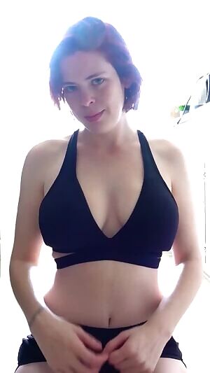 Working out from home has its benefits😋