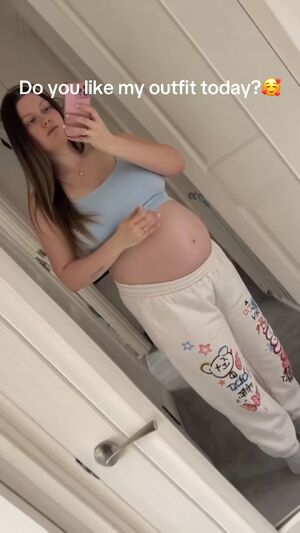 FitMilfs Amateur BBW Babe Cute