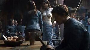 Gemma Whelan and Katie Alexandra Thom in 'Game Of Thrones'