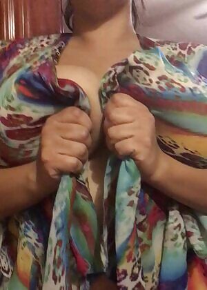 Enjoying my Saturday night!!!!