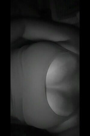 inding it hard to keep them both out 😇