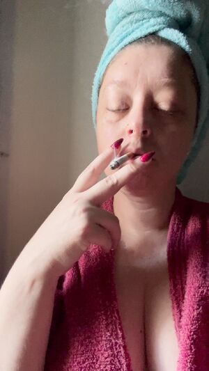 Blowing Clouds OnlyFans Reddit Smoking