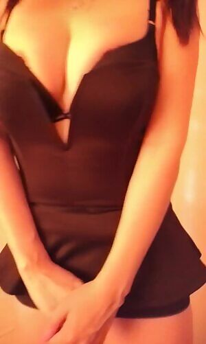 Choose a place to deposit your cum, my boobs or my thighs 💦💦💦