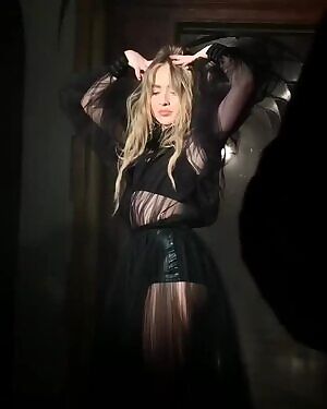 Sabrina Carpenter is about 10 years younger than me but I want to fuck Petite body and beautiful face so bad!