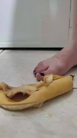 Ebony Footjobs BareFootMilf Food Fetish Foot