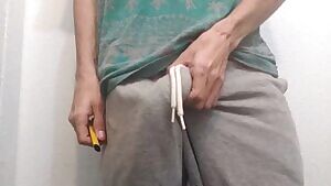 Daddy, can you handle this big boy cock? 🥺😜