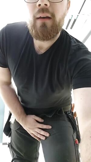 Got too turned on and had to just touch myself before going back to work