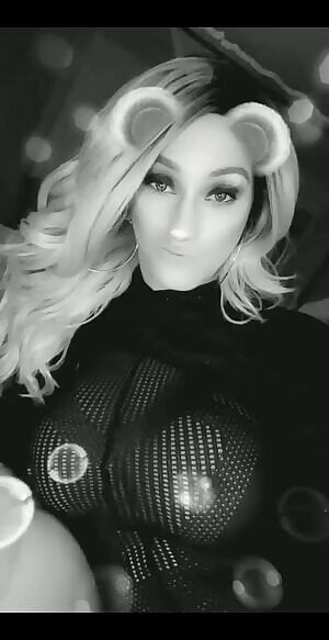 Show me some love 😘❤️