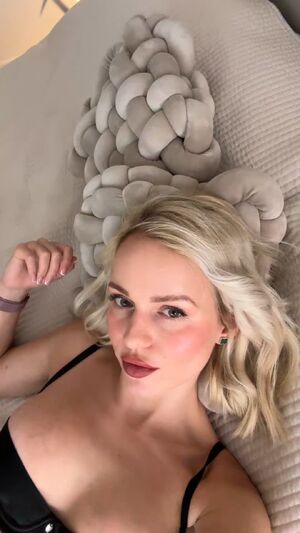 Queefing Beautiful Cute Fingering Lingerie
