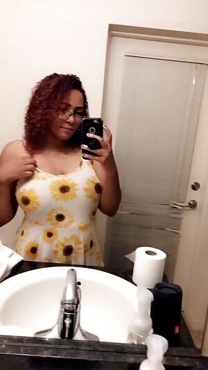 the mirror in this bathroom at the villa is sooo nice 🌸