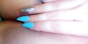 Hi do you like my nails 😜