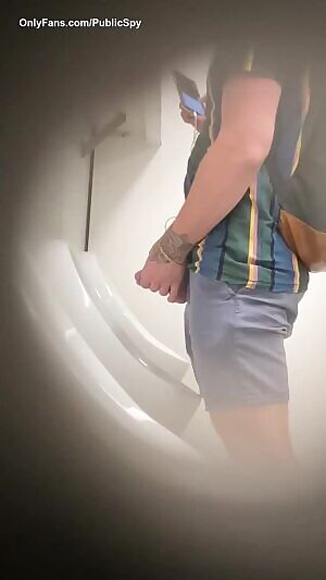 Big Dick caught at urinal - for more premium content check out the link in my bio