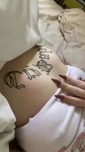 Lazy titty reveal - come to bed ⛓