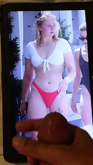 Cum tribute for Sophie Turner