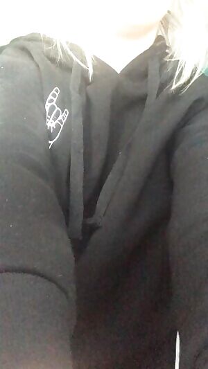 More playing with my titties or you! enjoy! 😍🔥